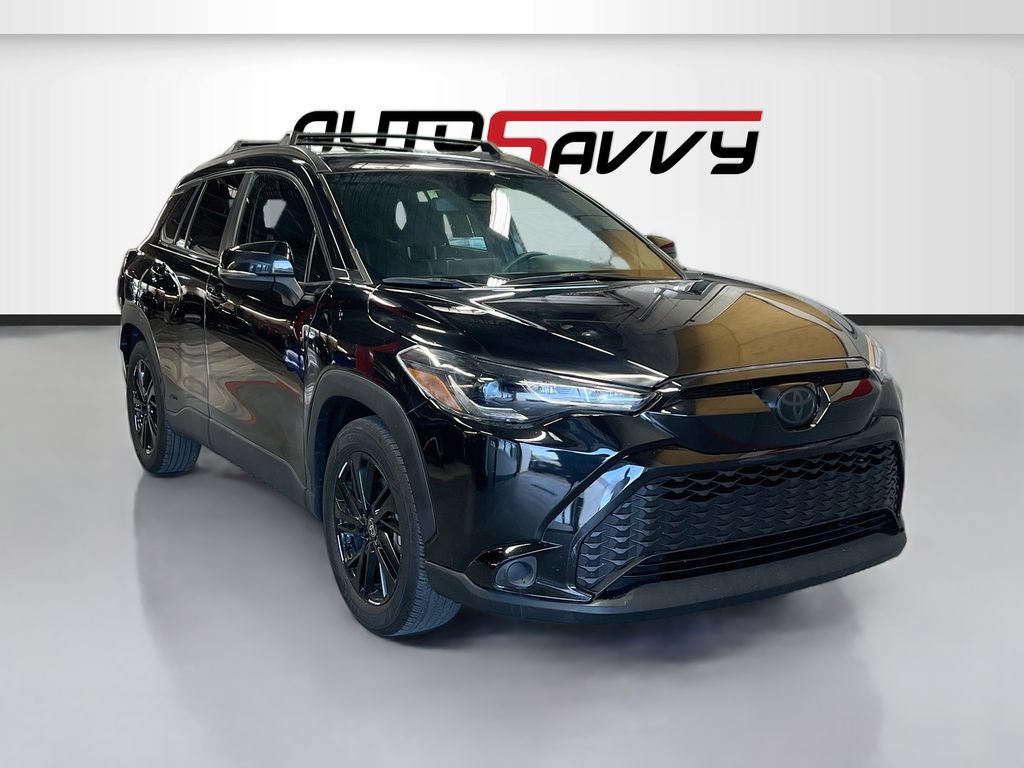 Used 2024 Toyota Corolla Cross AWD Hybrid w/ Moonroof Package image 1
