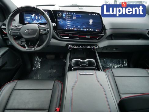 Used 2024 Chevrolet Silverado EV RST image 18