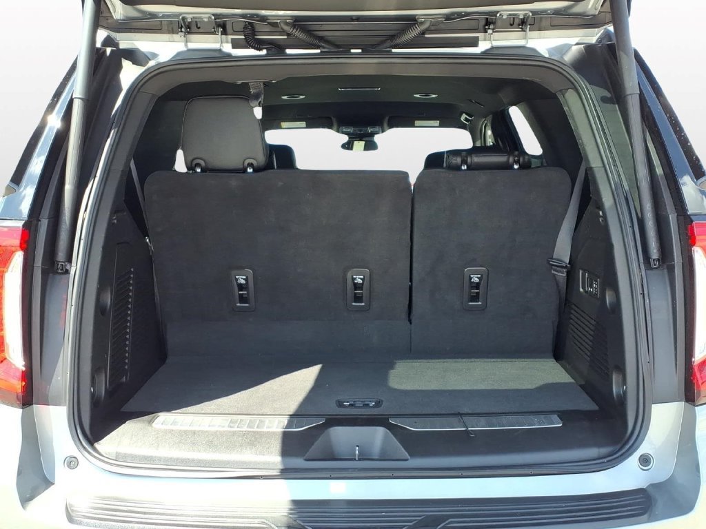 Used 2023 GMC Yukon Denali RWD image 10