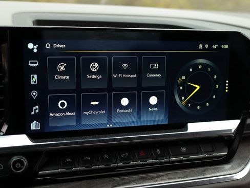 Used 2024 Chevrolet Silverado 1500 LTZ image 15