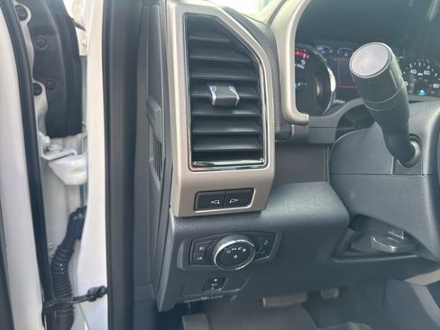 Used 2022 Ford F250 Lariat w/ Tremor Off-Road Package AWD/4WD image 23