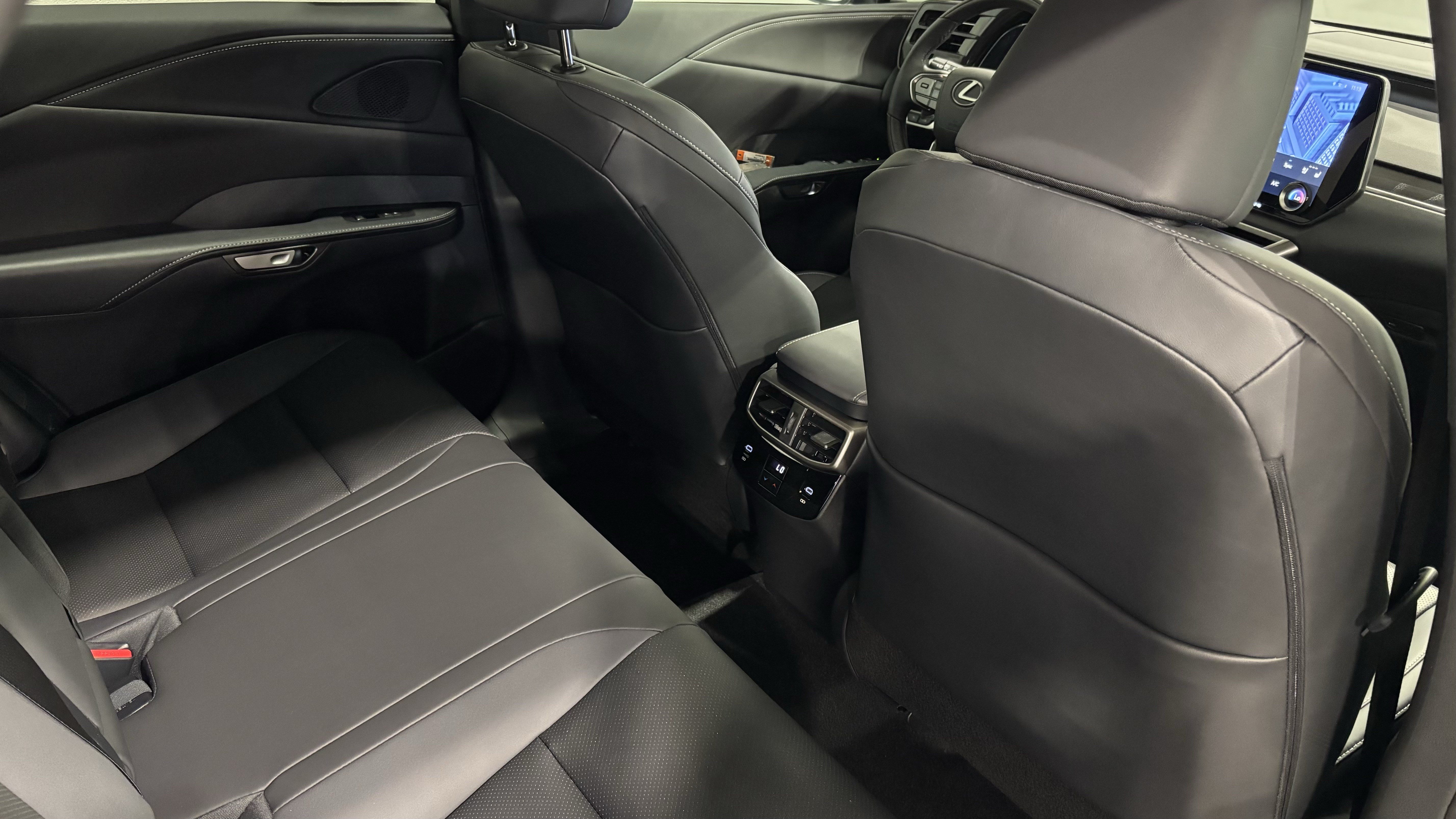 New 2026 Lexus RX 350 Premium w/ Convenience Package AWD/4WD image 41