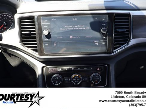 Used 2018 Volkswagen Atlas SEL AWD/4WD image 15