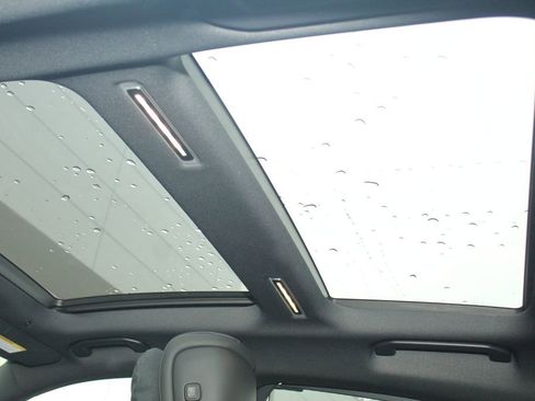 Used 2025 Mercedes-Benz S 580 4MATIC Sedan image 25