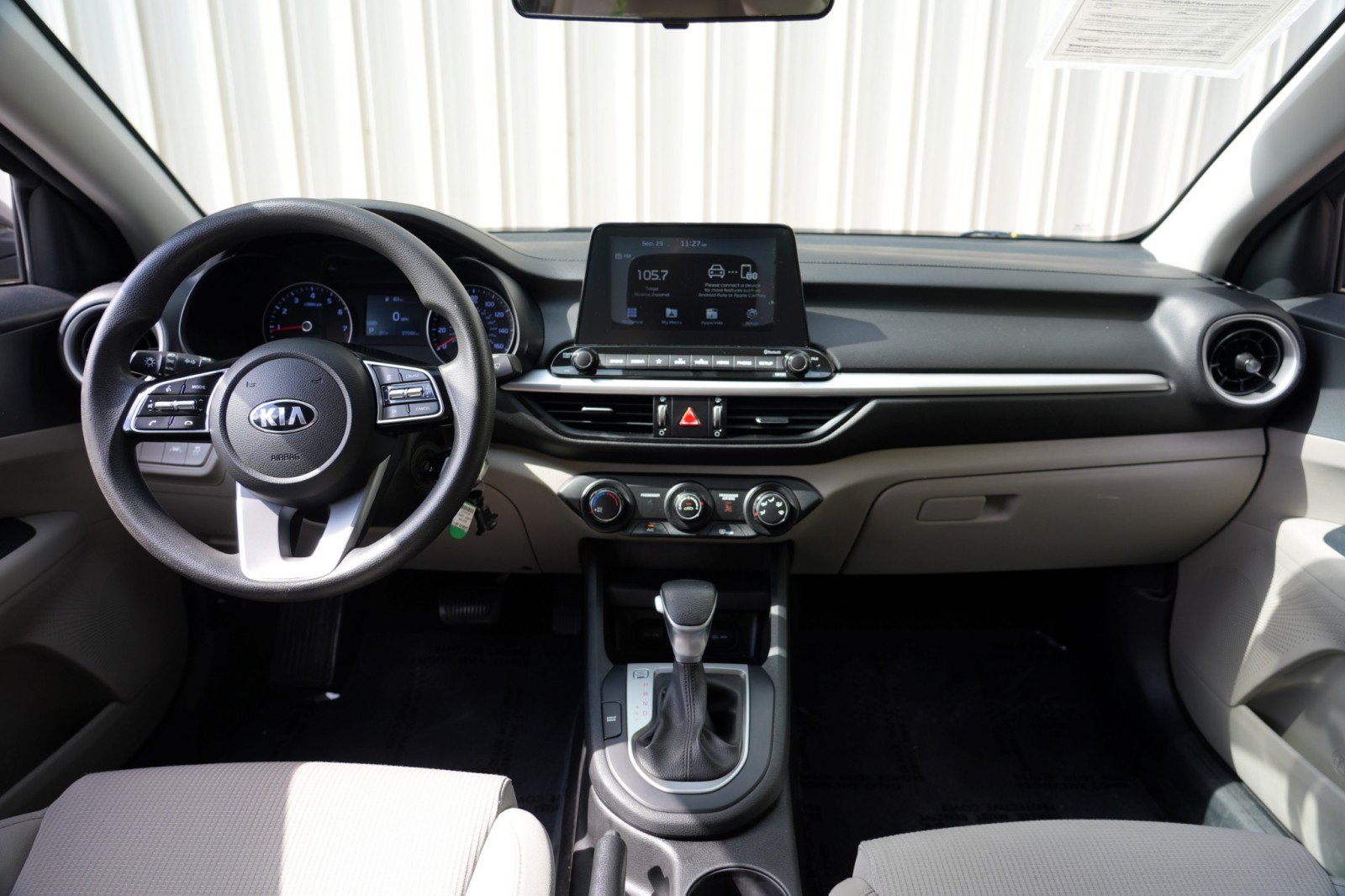 Used 2020 Kia Forte LXS FWD image 11