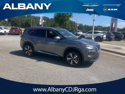 Used 2023 Nissan Rogue SL w/ SL Premium Package
