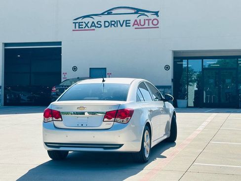 Used 2012 Chevrolet Cruze LT w/ RS Package FWD image 10