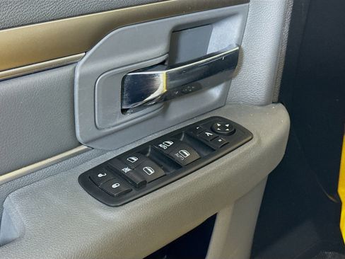 Used 2016 RAM 1500 Lone Star image 24