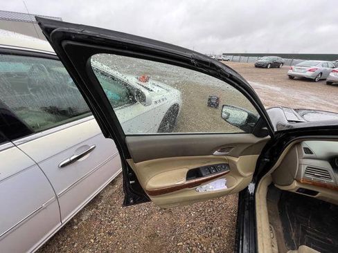 Used 2009 Honda Accord EX image 22