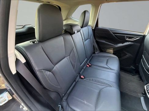 Used 2024 Subaru Forester Touring AWD/4WD image 21