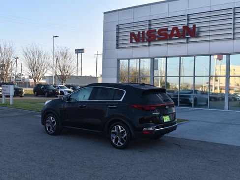 Used 2022 Kia Sportage EX image 5