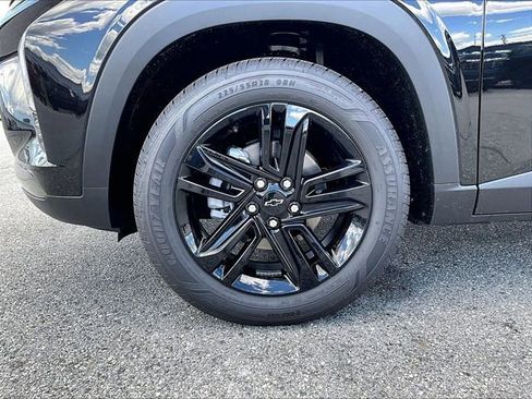New 2026 Chevrolet Trax ACTIV w/ Driver Confidence Package FWD image 7