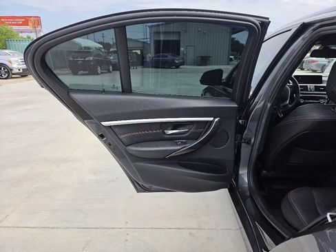 Used 2017 BMW 330i Sedan RWD image 13