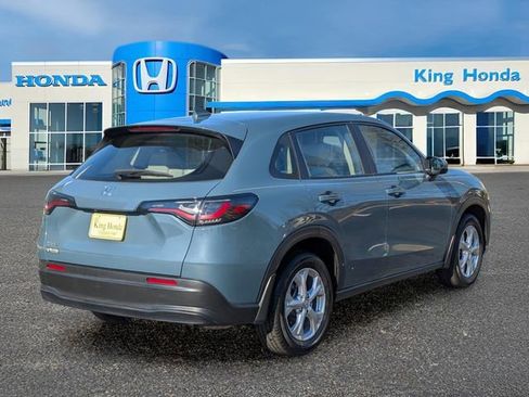 Used 2025 Honda HR-V LX image 8