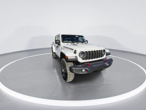 New 2026 Jeep Gladiator Rubicon w/ Steel Power Dome Hood Package AWD/4WD image 3