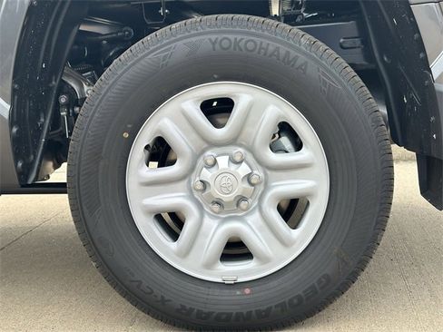 New 2026 Toyota Tundra SR image 8