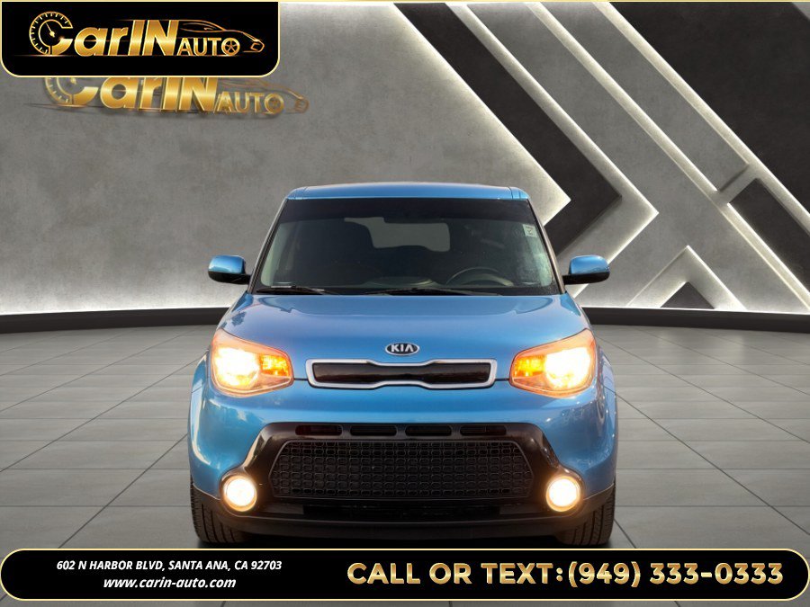 Used 2016 Kia Soul + w/ Designer's Package FWD image 2
