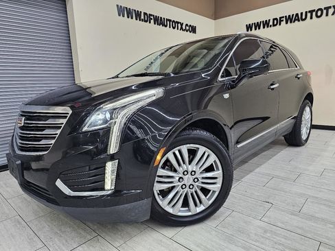 Used 2017 Cadillac XT5 Premium Luxury w/ LPO, Wheel Lock Package FWD image 1
