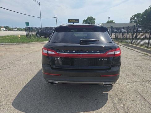 Used 2018 Lincoln MKX Reserve w/ Lincoln MKX Climate Package AWD/4WD image 3