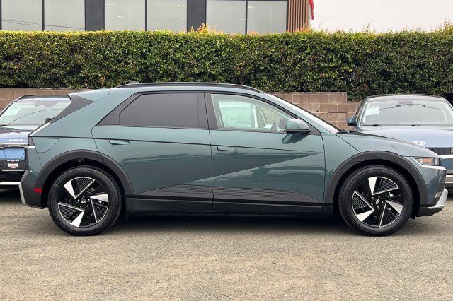 New 2027 Hyundai Ioniq 5 SEL RWD image 5