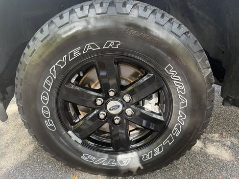 Used 2023 Ford F150 XLT image 29