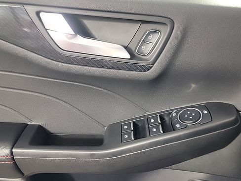 Used 2024 Ford Escape ST-Line w/ Tech Pack #1 image 24