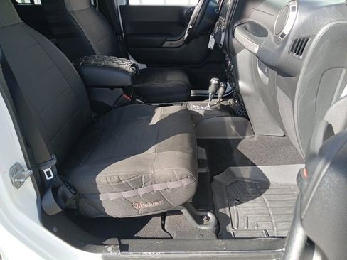 Used 2012 Jeep Wrangler Unlimited Sport image 35