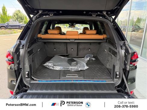 New 2026 BMW X5 xDrive50e w/ Premium Package AWD/4WD image 10