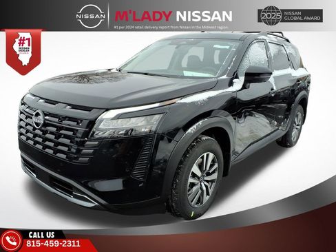 New 2026 Nissan Pathfinder SL image 3