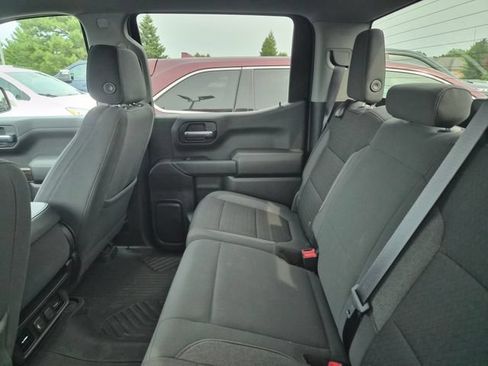 Used 2021 Chevrolet Silverado 1500 LT AWD/4WD image 9