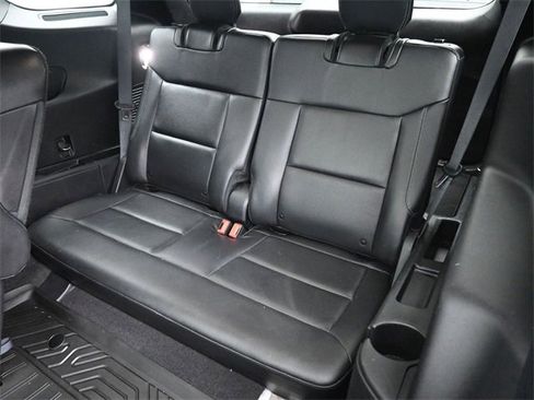 Used 2020 Ford Explorer Limited image 21