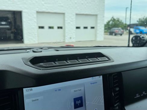 Used 2021 Ford Bronco First Edition AWD/4WD image 17