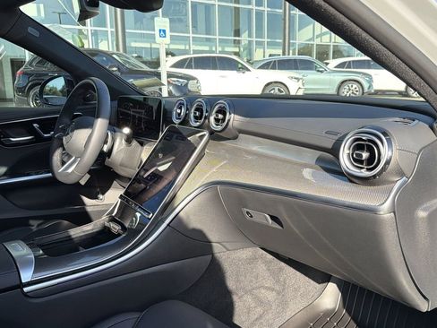 Used 2025 Mercedes-Benz C 300 Sedan image 20