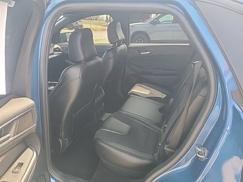 Used 2020 Ford Edge ST w/ Equipment Group 401A AWD/4WD image 11