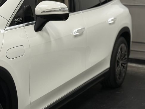 Certified 2023 Mercedes-Benz EQS 450+ SUV image 9