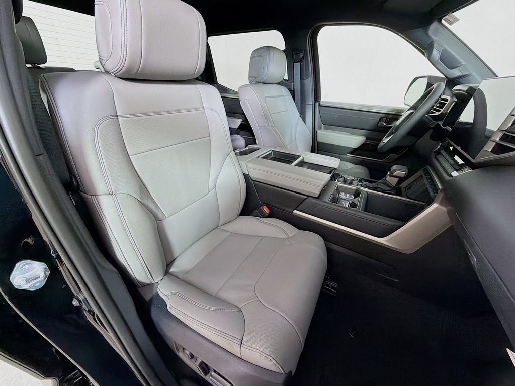 New 2026 Toyota Tundra Limited AWD/4WD image 23