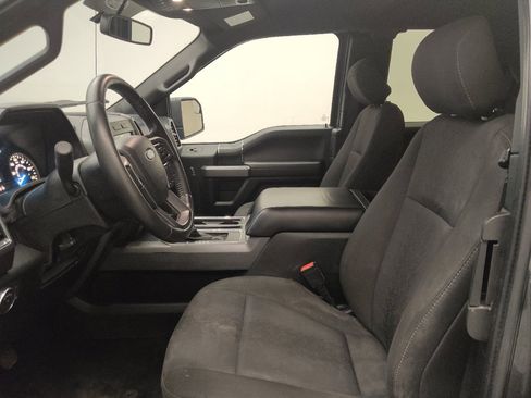Used 2018 Ford F150 XLT w/ Equipment Group 302A Luxury AWD/4WD image 17