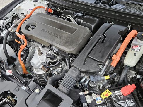 Certified 2025 Honda Accord EX-L image 30