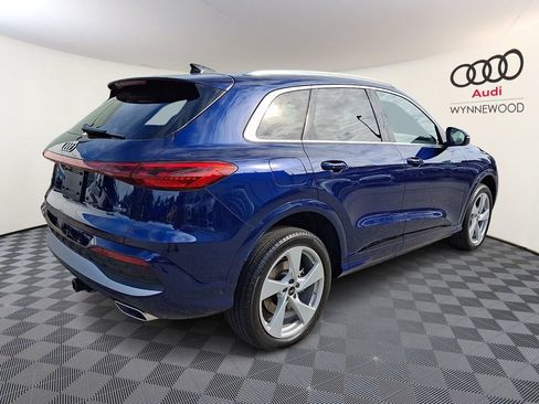 Certified 2025 Audi Q5 Premium Plus w/ Premium Plus AWD/4WD image 6