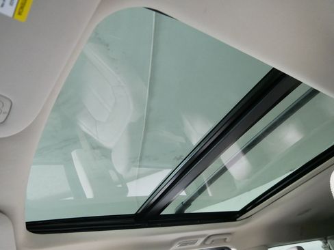 Used 2024 Ford Expedition Max Limited image 30