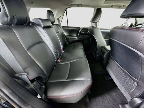 Used 2015 Toyota 4Runner Trail Premium AWD/4WD image 27