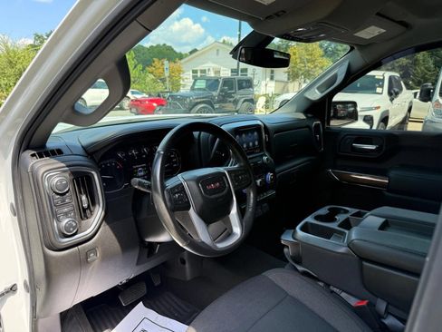 Used 2021 GMC Sierra 1500 SLE AWD/4WD image 18