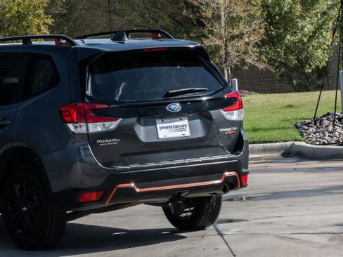 Used 2021 Subaru Forester Sport image 6