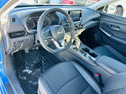 Used 2024 Nissan Sentra SR w/ SR Premium Package image 15