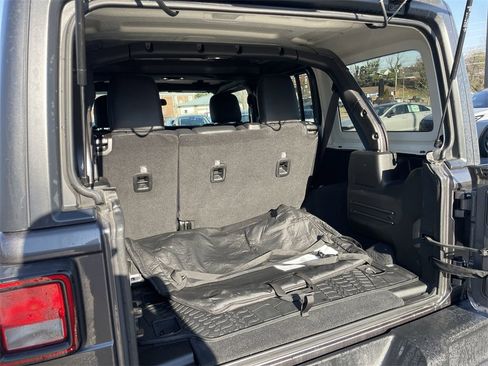 Used 2021 Jeep Wrangler Unlimited Sport image 36