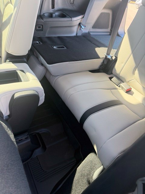 Certified 2026 Honda Pilot Touring image 9