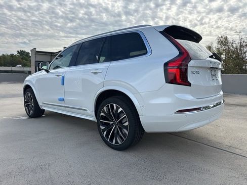 New 2026 Volvo XC90 B6 Ultra image 5