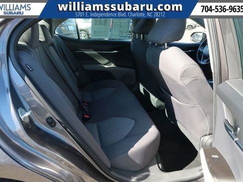 Used 2021 Toyota Camry LE image 34