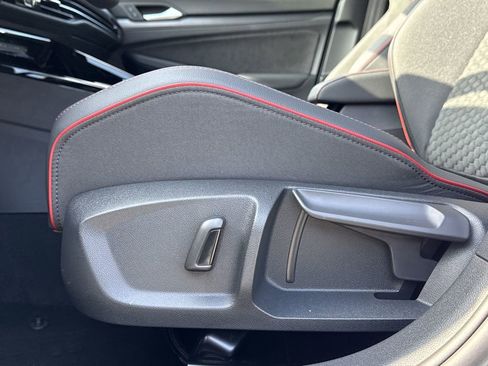 New 2026 Volkswagen GTI SE image 22