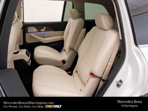 New 2026 Mercedes-Benz GLS 450 4MATIC image 20